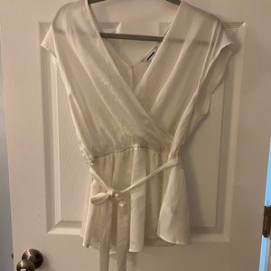 Express White Blouse. Size L.